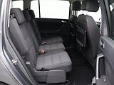 Volkswagen Touran 1,6 TDI DSG Panorama LED 1.Maj - náhled 13