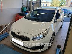 Kia Ceed (2017) 1.4 i, ČR, servis.kniha, LED - fotografie inzerátu