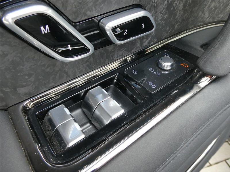 Land Rover Range Rover Sport 4,4 P530 First Edt,ČR,1maj,DPH - fotka 15 z 58