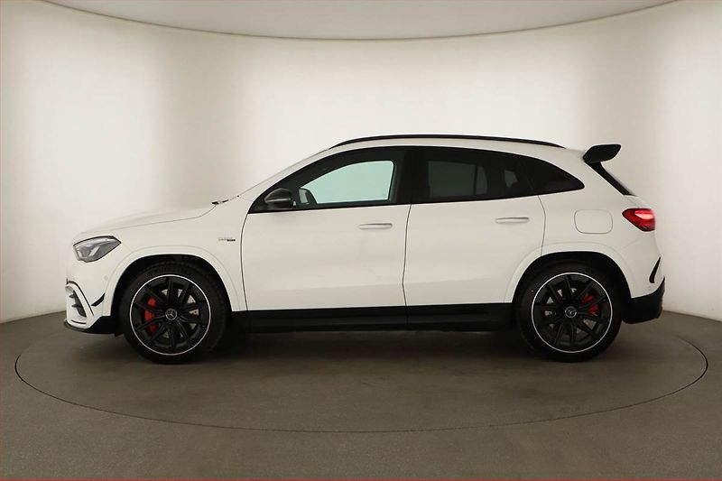 Mercedes-Benz GLA (2025) 35 AMG 4MATIC, AMG - fotka 3 z 20