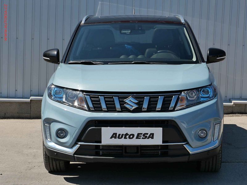 Suzuki Vitara (2019) 1.4 BoosterJet 4x4, 2.maj,ČR - fotka 2 z 30