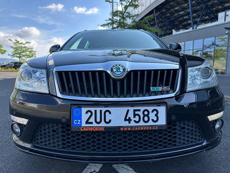 Škoda Octavia (2012) RS 2,0TDI 125kw DSG - fotka 2 z 21