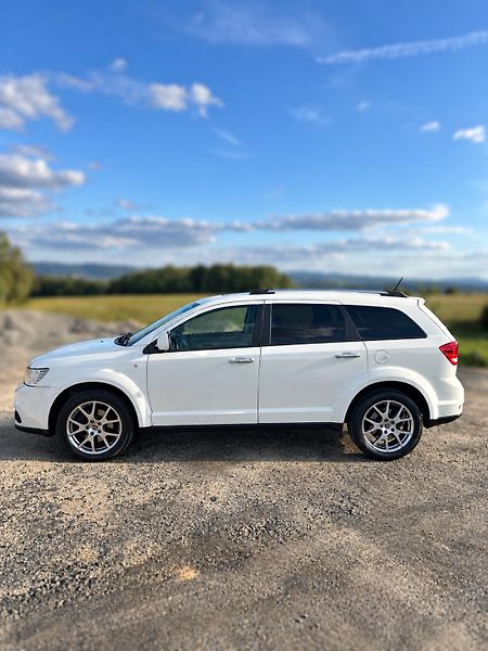 Fiat Freemont (2015) Fiat Freemont 2.0 MultiJet 125 - fotka 4 z 13