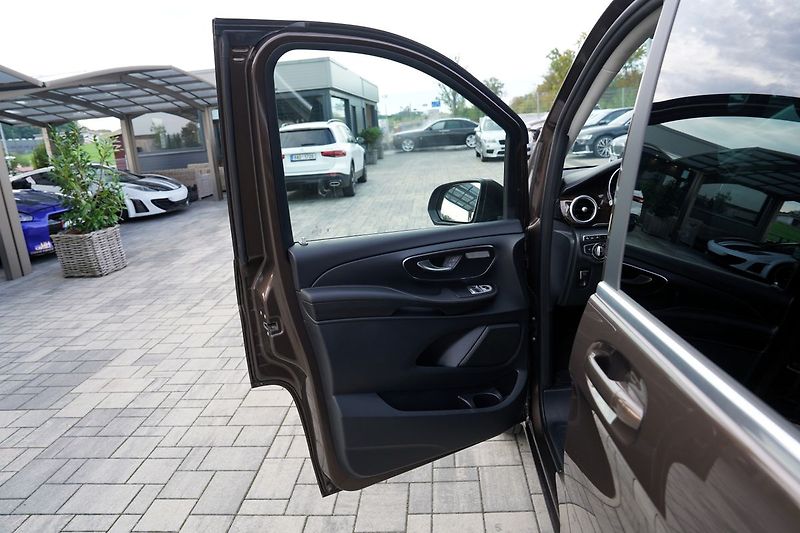 Mercedes-Benz Třídy V V 250d 4Matic/Extra Long/kůže/ - fotka 18 z 45