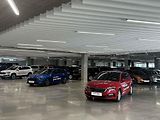 Nedaleko Poděbrad začíná fungovat největší autosalon ojetých aut v Evropě