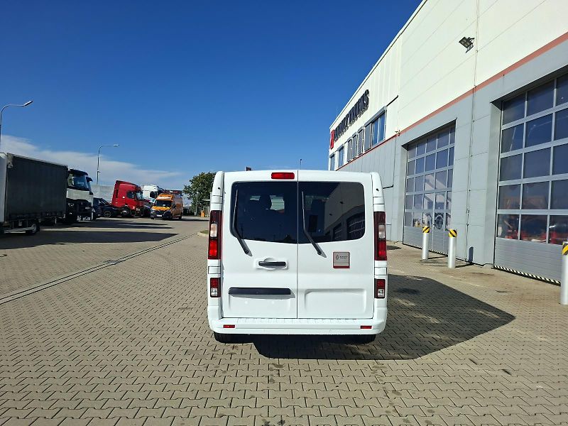 Renault Trafic (2026) L2H1 - 9 míst - fotka 9 z 23
