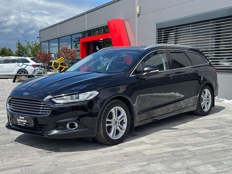 Ford Mondeo (2018) Titanium 2.0 TDCi 110kW - fotka 1 z 35