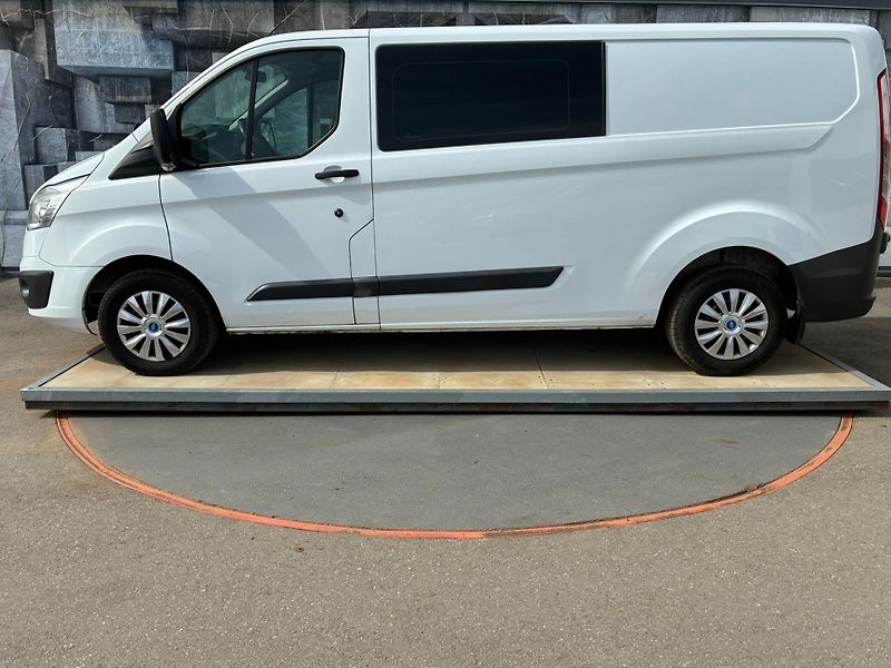 Ford Transit Custom (2014) 2.2TDCi, 92KW, 6 MÍST - fotka 4 z 25