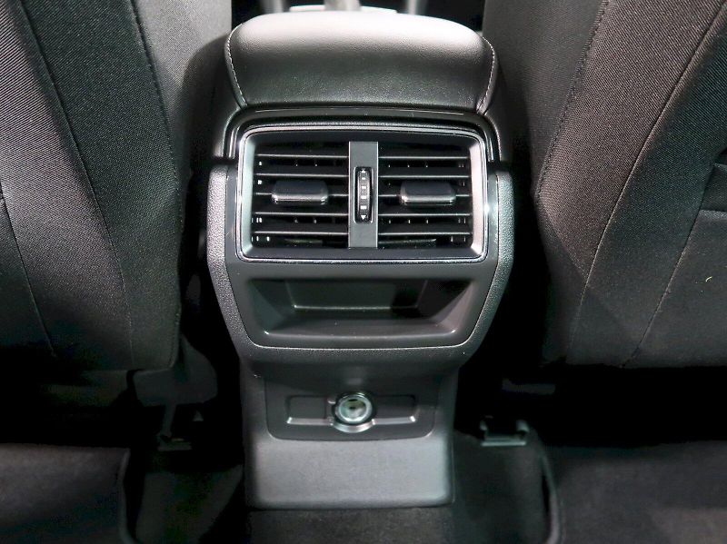 Škoda Karoq (2023) STYLE 2.0TDI 85KW DSG - fotka 39 z 40