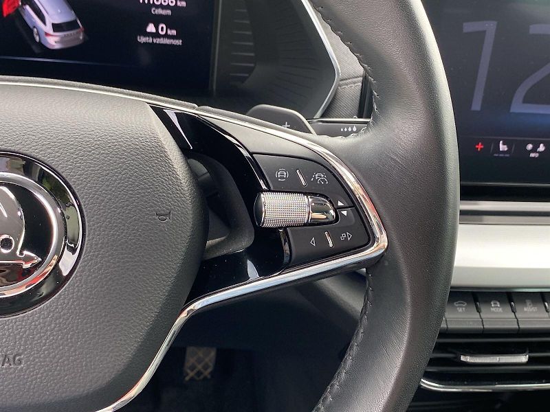Škoda Octavia (2023) Combi 2.0 TDI DSG Style - fotka 15 z 36