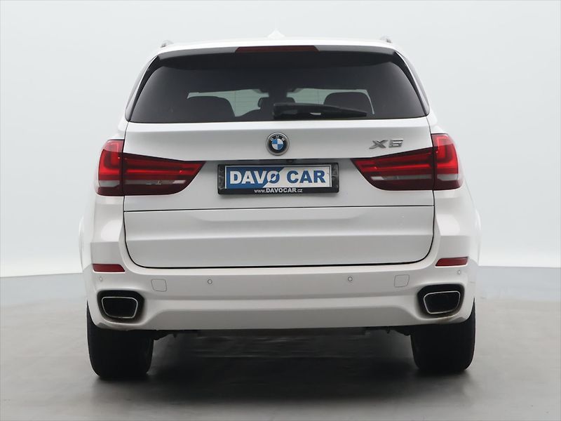 BMW X5 3,0 30d 190 kW CZ DPH xDrive - fotka 6 z 41