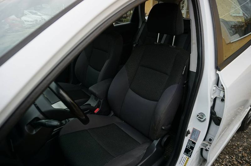 Hyundai i30 (2011) 1,4 NOVÉ VČR - fotka 18 z 37