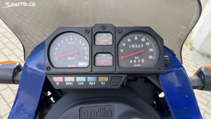 Aprilia Tuareg 1.maj 19t.km Orignální - fotka 8 z 13