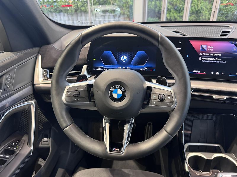 BMW X1 xDrive20d M-Sport - fotka 11 z 20