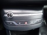 Peugeot 308 1,2 PureTech 81kw,Po SERVISU!! - náhled 18