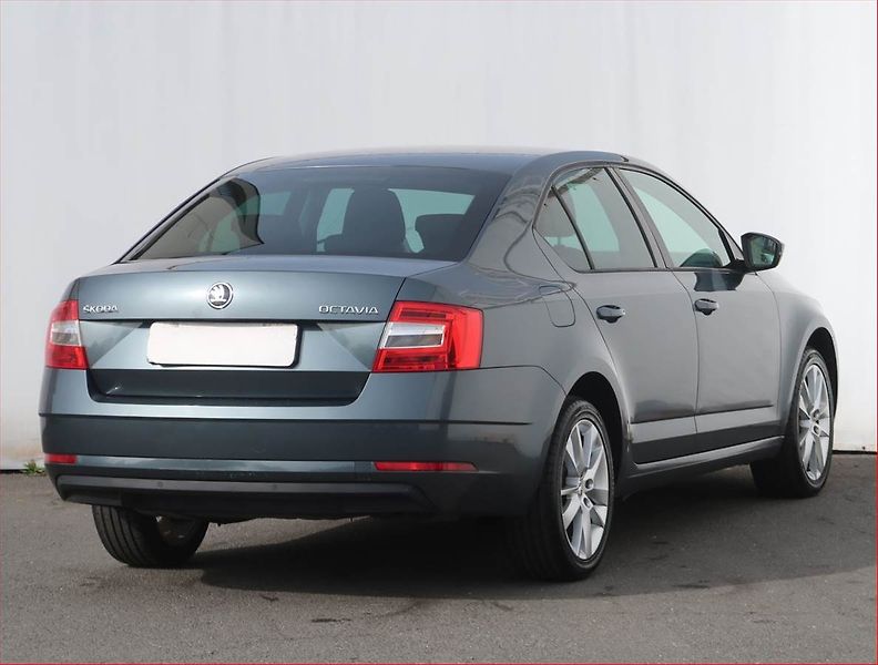 Škoda Octavia (2019) Ambition Plus 1.6 TDI - fotka 5 z 21