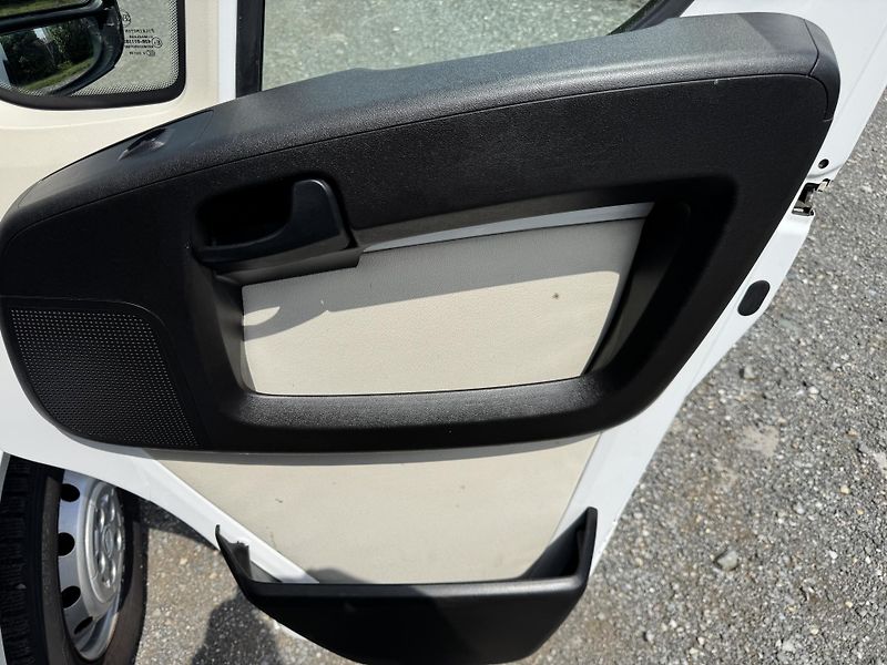 Fiat Ducato 2.3,118kw,8palet,klima,temp. - fotka 21 z 35