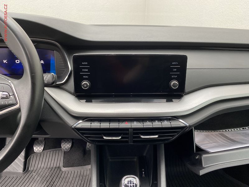Škoda Octavia (2021) 1.5TSi, 2.maj,ČR, Ambition - fotka 10 z 17