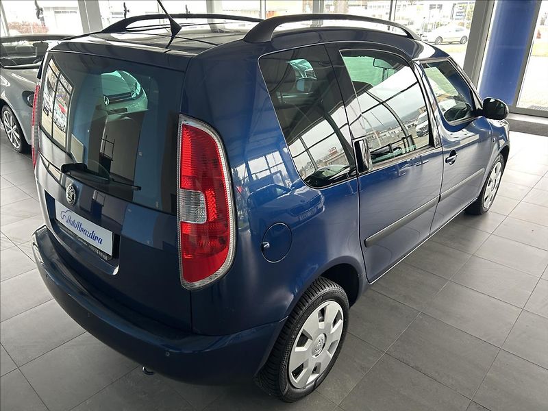 Škoda Roomster 1,6   AUTOMATICKÁ PŘEVODOVKA - fotka 6 z 23