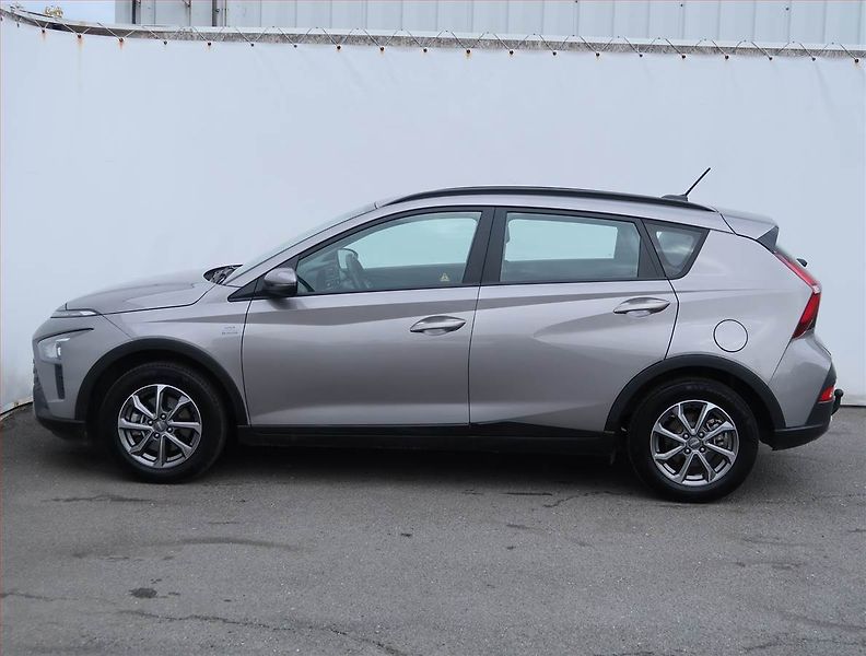 Hyundai Bayon (2022) Comfort Club 1.2 i, Serv.kniha - fotka 3 z 19