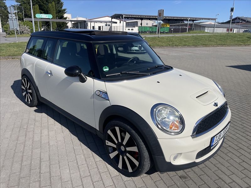 Mini Cooper S 1,6 i 16V 135kw S Panorama - fotka 32 z 35