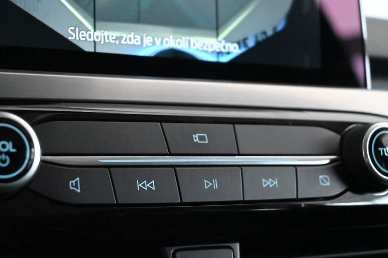Ford Kuga (2023) 2.5 LED ACC VIRTUAL Tažné BO F - fotka 22 z 41