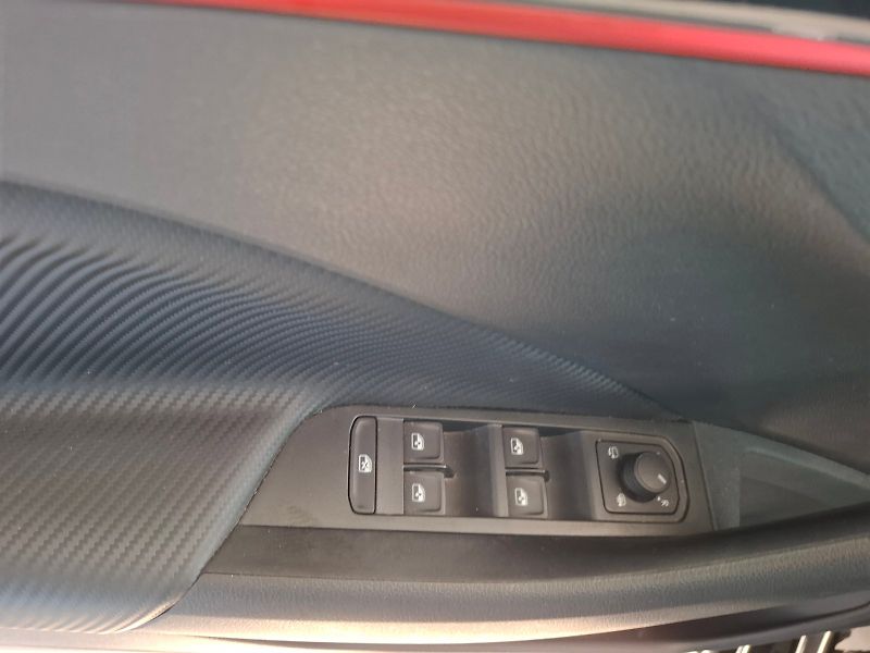 Škoda Scala (2025) MONTE CARLO TS 110/1.5 M6F - fotka 6 z 30