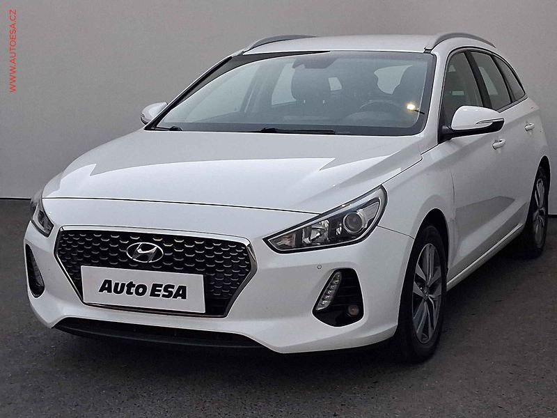 Hyundai i30 (2017) 1.4T-GDi - fotka 3 z 19