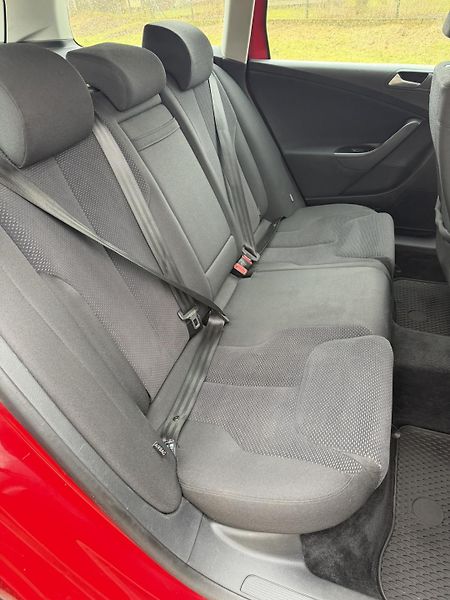 Volkswagen Passat (2009) B6 2.0TDI 103kW, 4x4 - fotka 13 z 19