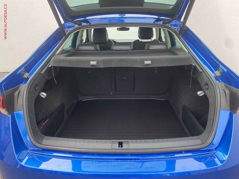 Škoda Octavia (2023) 1.5 e-TEC, 2.maj,ČR, Style - fotka 7 z 15