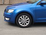 Škoda Octavia (2015) Ambition 1.6 TDI, Tempomat - náhled 14