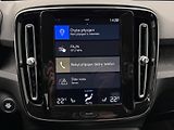 Volvo XC40 T4 AWD MOMENTUM CZ REZERVACE - náhled 26
