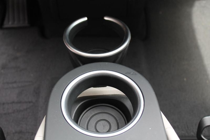 BMW i3 (2017) s 135kW Harman Kardon - fotka 26 z 36
