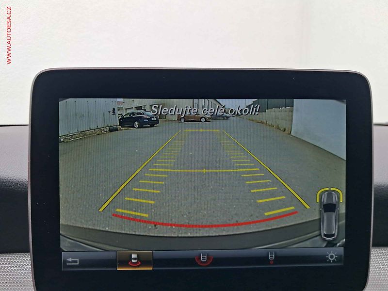 Mercedes-Benz CLA (2019) 2.2CDi CLA200, AT, LED, navi - fotka 20 z 21