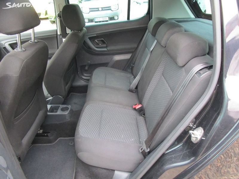 Škoda Fabia 1,2TSI-63KW-NOVÁ STK+OLEJ - fotka 12 z 21