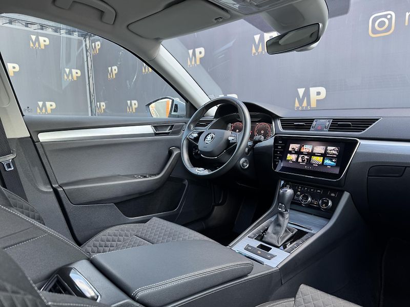 Škoda Superb (2022) 2.0TDi DSG, Style RZV - fotka 14 z 46