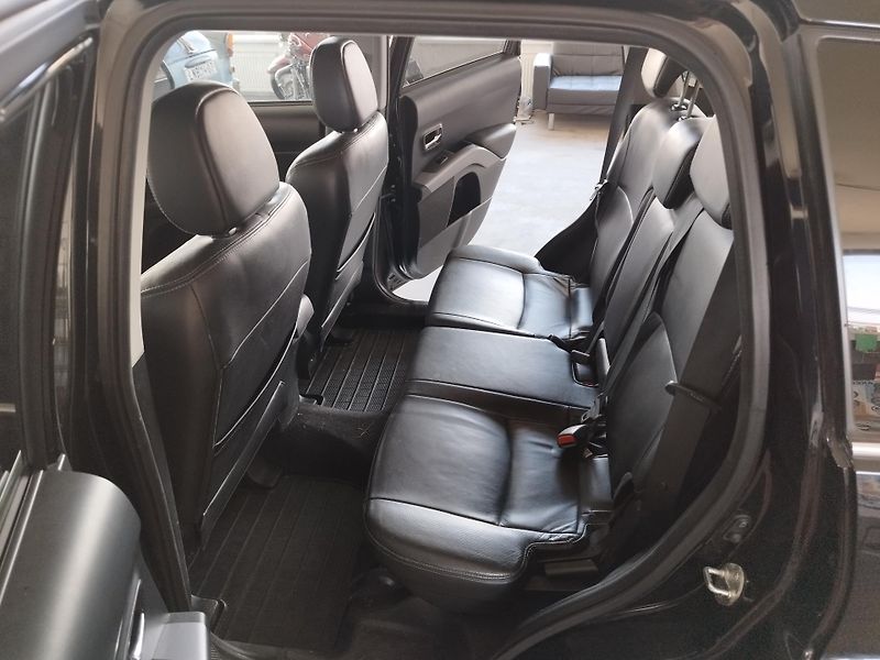 Citroën C-Crosser (2008) 2,2HDI,115KW,7MÍST,XEN,ALU,TAŽ - fotka 14 z 34