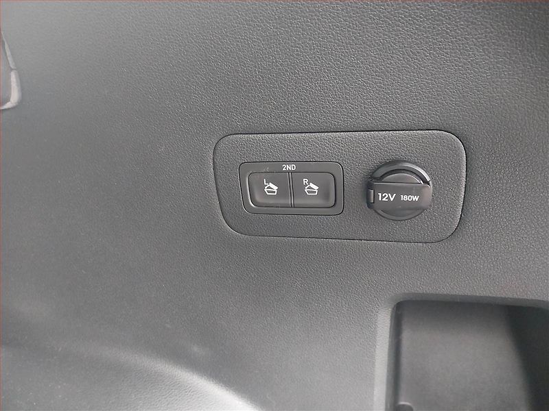 Hyundai Santa Fe (2021) 2.2 CRDi - fotka 24 z 25