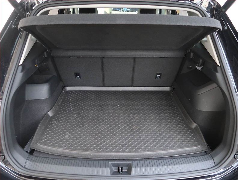 Volkswagen Tiguan (2024) 2.0 TDI - fotka 14 z 23