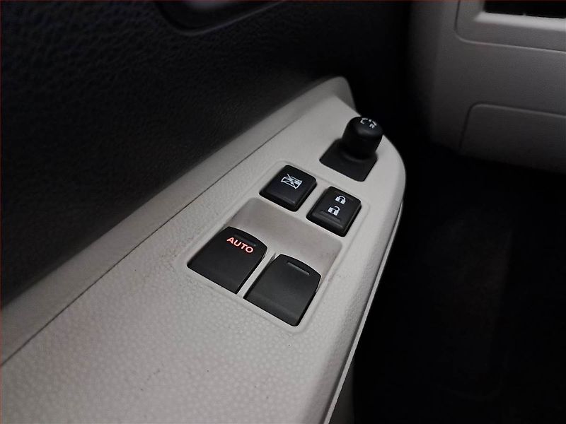 Suzuki Ignis (2017) 1.2, Serv.kniha, Park. senzory - fotka 16 z 17