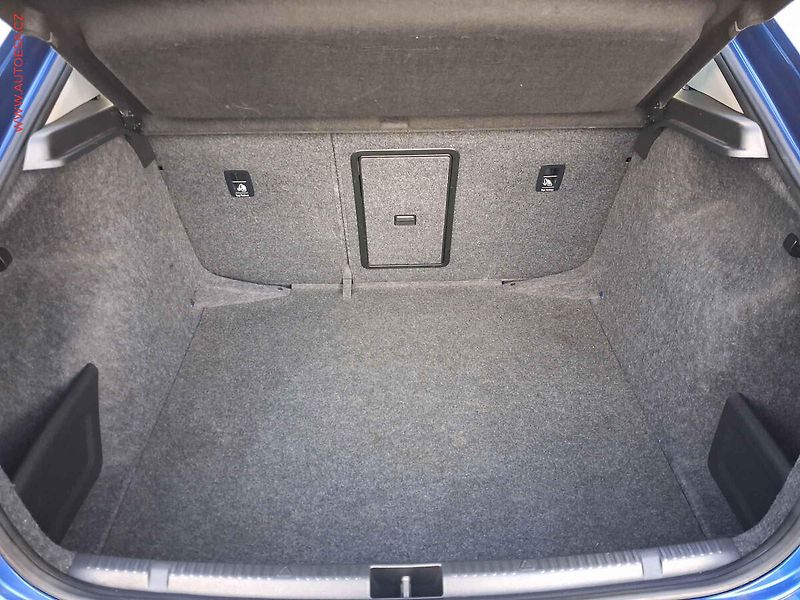 Seat Toledo (2013) 1.2 TSi, Style, navi, park - fotka 7 z 16