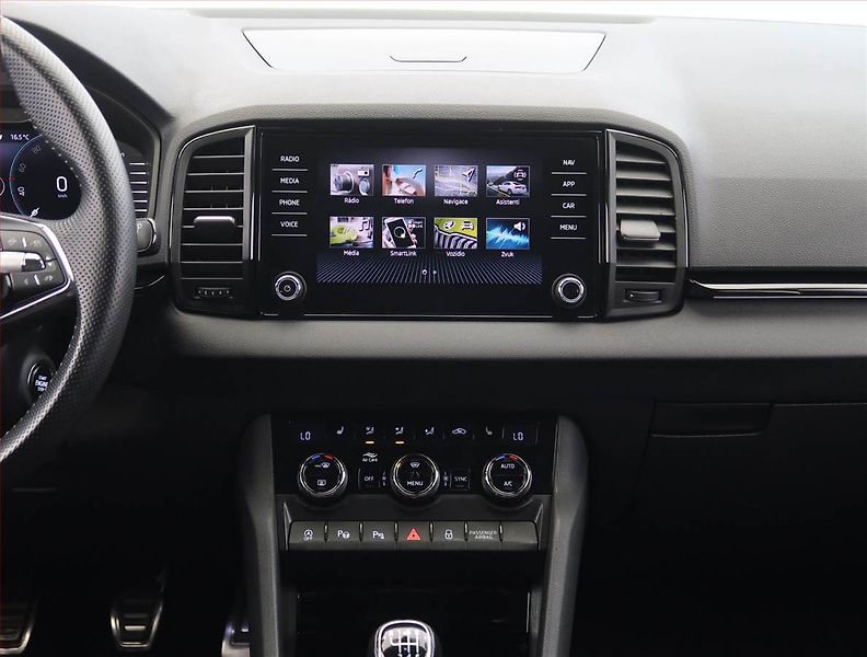 Škoda Karoq (2022) Sportline 2.0 TDI, digi klima - fotka 12 z 26