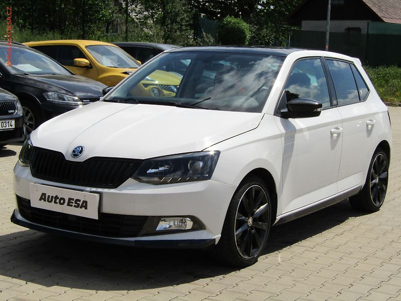 Škoda Fabia (2016) 1.2 TSi, ČR, AC, výhřev sed - fotka 3 z 21