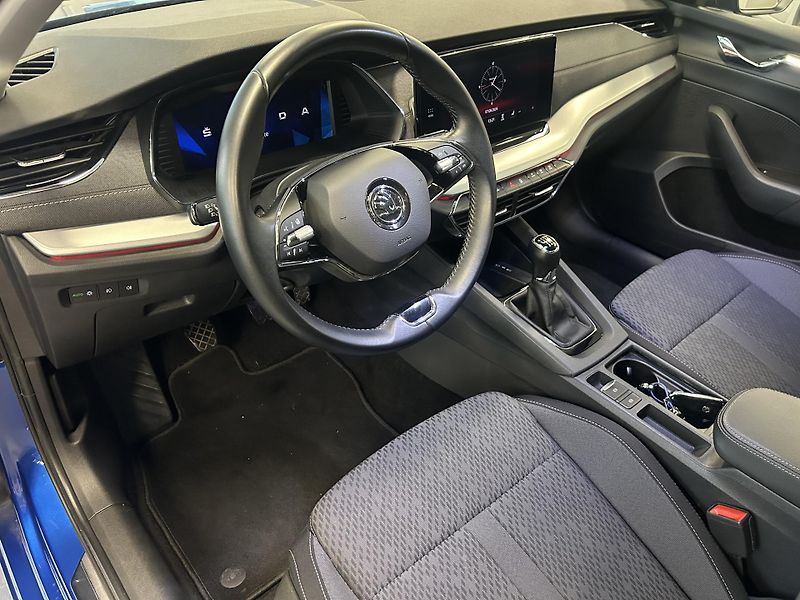 Škoda Octavia (2022) 2.0TDi Style Matrix LED NezávT - fotka 6 z 30