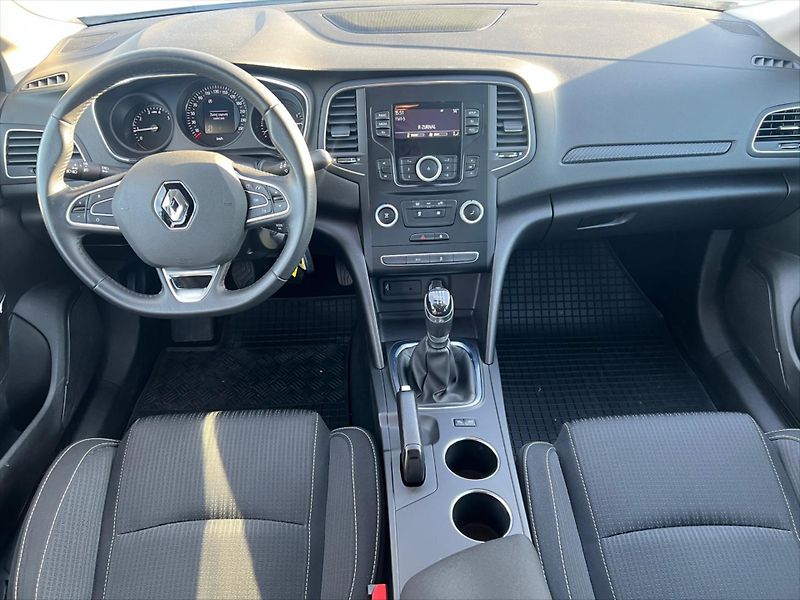 Renault Mégane 1,3   75kW - fotka 9 z 25