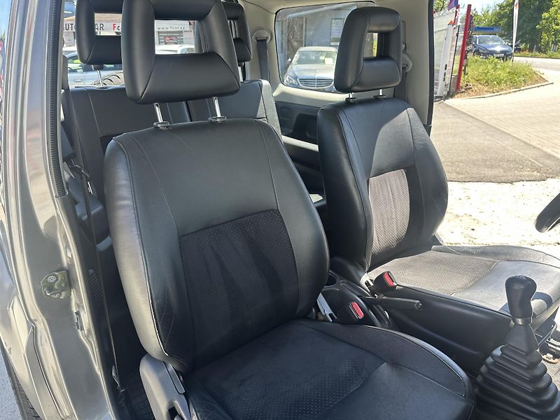 Suzuki Jimny (2006) 1.3i 63KW KLIMA  - fotka 11 z 18