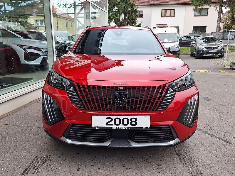 Peugeot 2008 (2026) ALLURE Hybrid 145 e-DCS6 - fotka 2 z 22