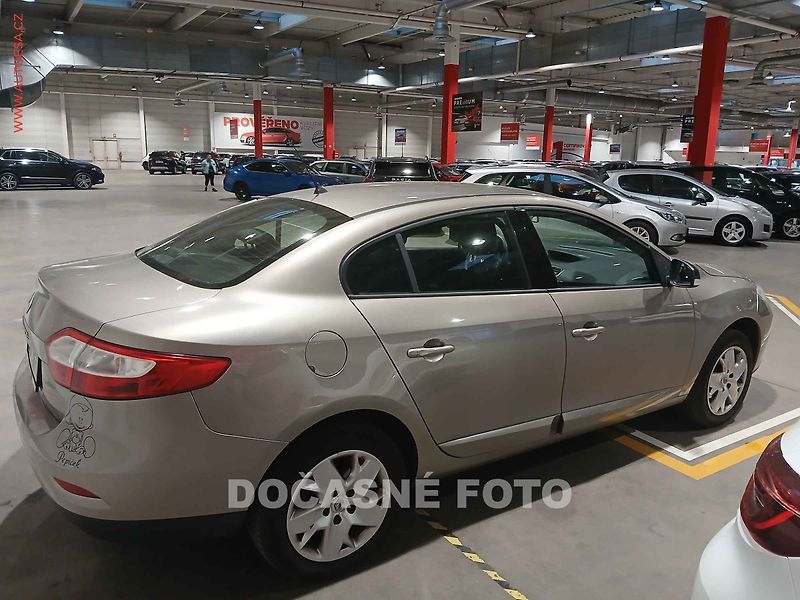 Renault Fluence (2011) 1.6 16V, autoAC, temp - fotka 1 z 3