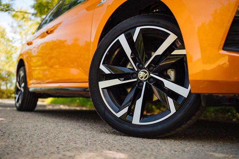Škoda Kamiq (2024) Monte Carlo 1.5 TSI - fotka 8 z 25