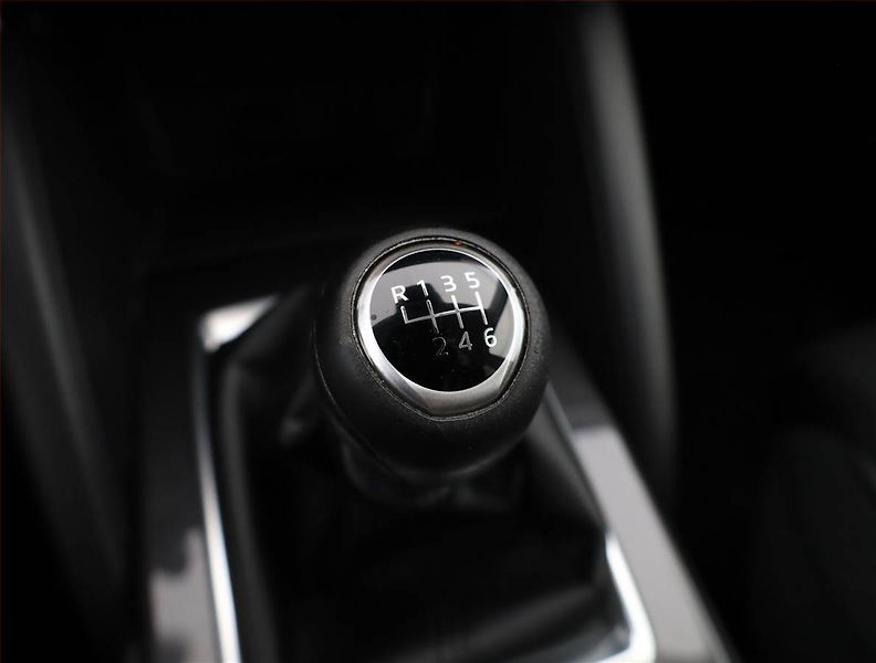 Mazda CX-5 (2016) 2.0 Skyactiv-G, 4X4 - fotka 14 z 19